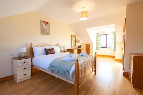 Tranquil Dingle Hideaway House in County Kerry