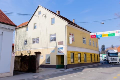 Property building, Neighbourhood, Street view, Location