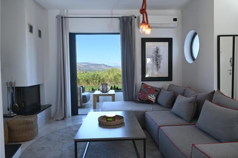 Living room, Seating area, Mountain view