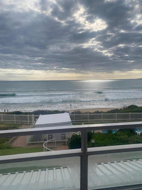 View (from property/room), Balcony/Terrace, Sea view