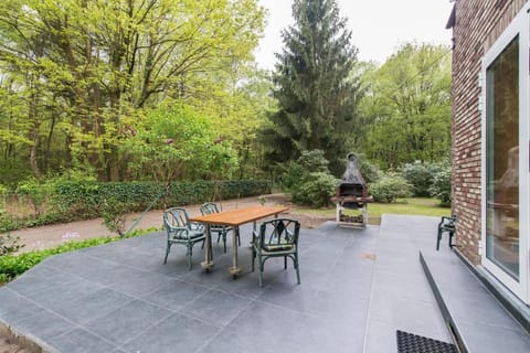 Tweekamer Apartement Bed and Breakfast in Dilsen-Stokkem