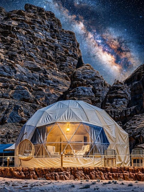 Nearby landmark, Night, Natural landscape, Landmark view