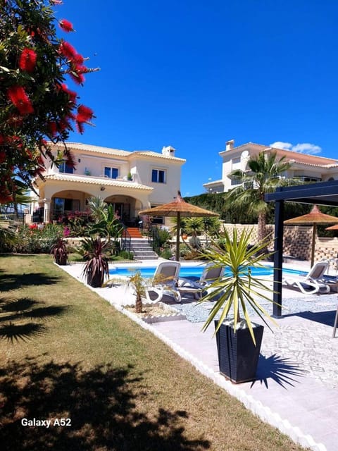 Property building, Garden view, Pool view