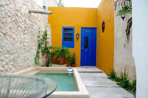 Swimming pool