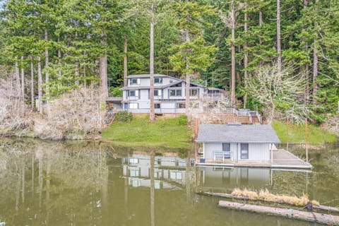 Property building, Lake view