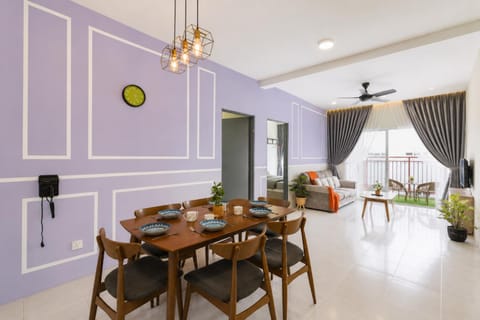 Communal lounge/ TV room, TV and multimedia, Living room