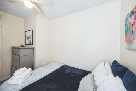 Charming Getaway on Ash St- Minutes from Cinci House in Covington