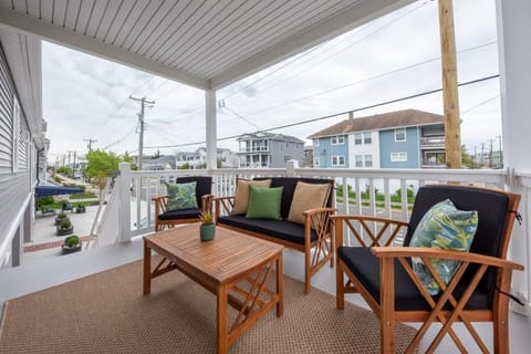 Patio, View (from property/room), Seating area
