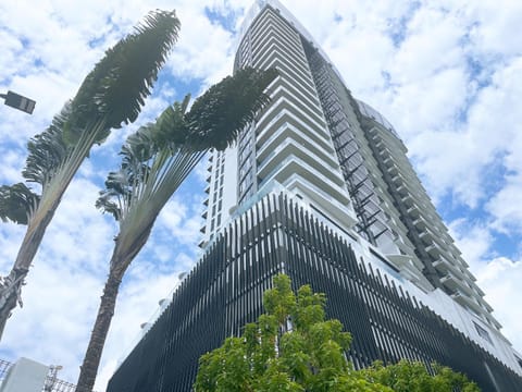 Property building, Day