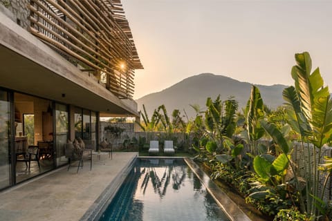 Property building, Patio, Natural landscape, Garden view, Mountain view, Pool view, Swimming pool, sunbed