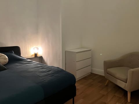 Vert Gallant - Ultra Central - Parking public - Lumineux Apartment in Arras