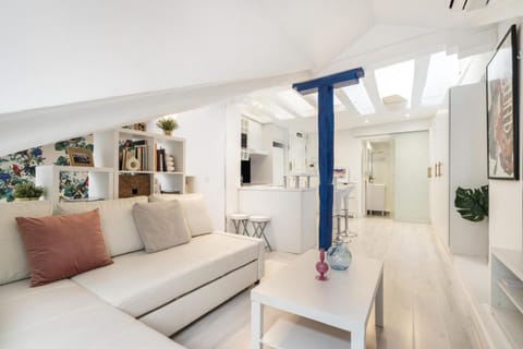 Charming Apartment in Heart of Madrid Apartment in Centro