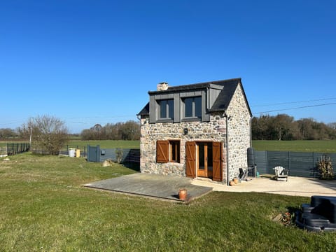 206 - Charmante maison bretonne idéale pour deux. Villa in Brittany