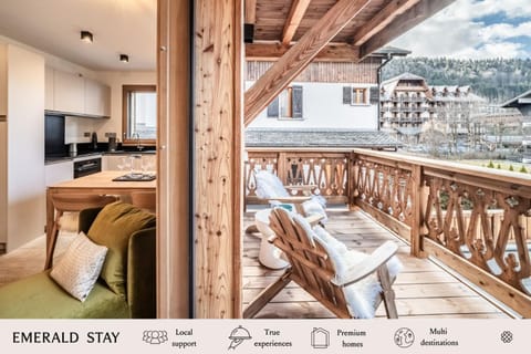 Natural landscape, View (from property/room), Balcony/Terrace