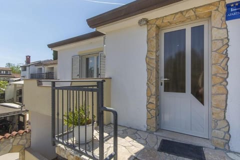 Apartment Bijelić Bed and Breakfast in Istria County