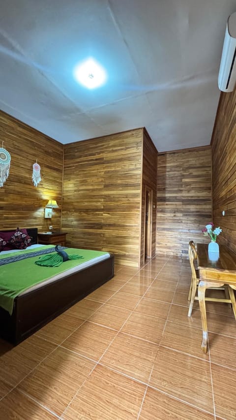 Lembongan Tropical Guesthouse Campground/ 
RV Resort in Nusapenida