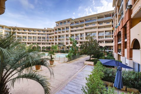 LX122 Terrasse, piscine & plage à pied - Cannes Apartment in Cannes
