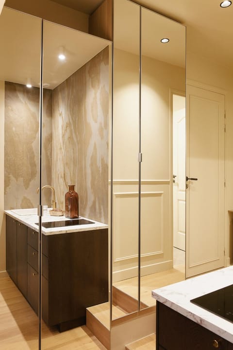 Desnouettes Suite - Duke Housing Apartment in Paris