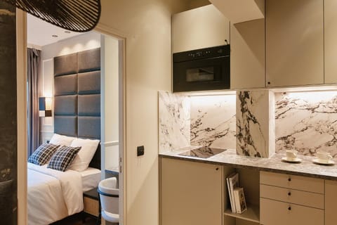 Desnouettes Suite - Duke Housing Apartment in Paris