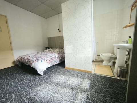 Chez VanVan House in Auvergne-Rhône-Alpes