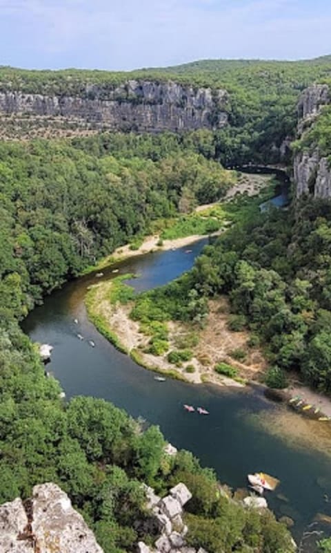 Chez VanVan House in Auvergne-Rhône-Alpes