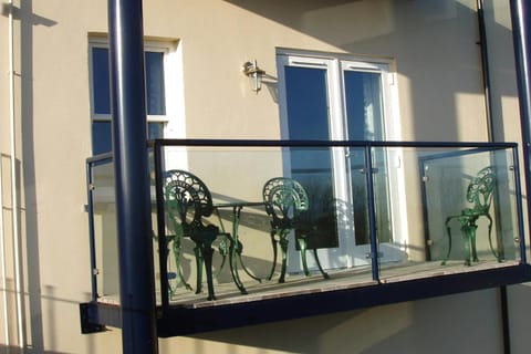 Property building, Balcony/Terrace