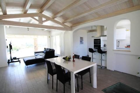 Villa con piscina Villa in Sardinia