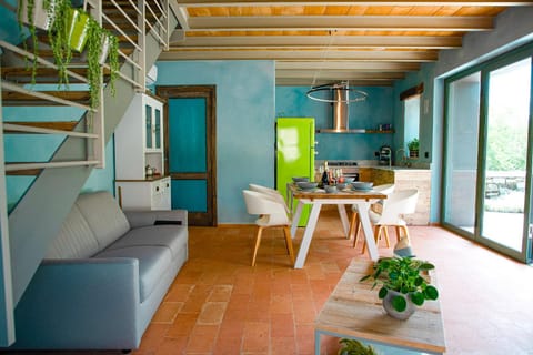 Living room, Dining area