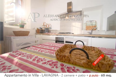 Kitchen or kitchenette, Food and drinks, Food, stove