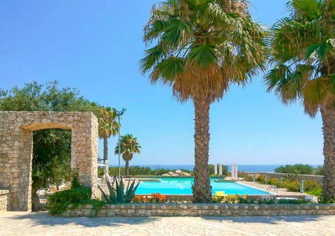 Natural landscape, Garden, Garden view, Pool view, Sea view, Swimming pool, Swimming pool