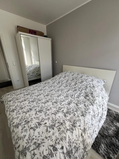 Renoviertes Appartment mit 2 Schlafzimmern Apartment in Luxembourg