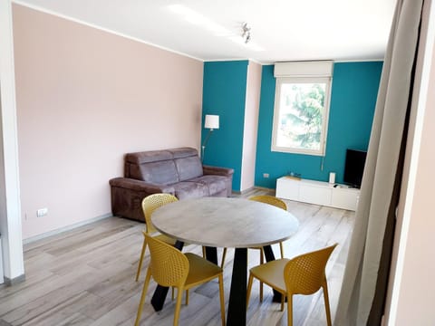 Casa Palmy Apartment in Intra