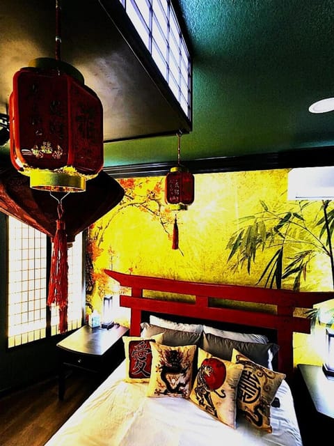 Bed, Decorative detail