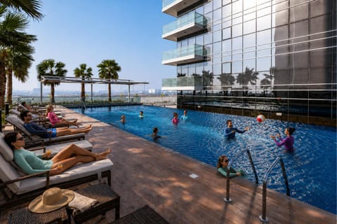 Property building, Swimming pool