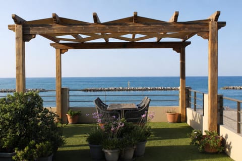 Patio, Day, View (from property/room), Balcony/Terrace, Sea view