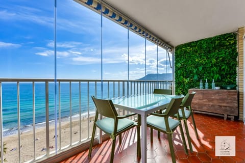 Patio, View (from property/room), Dining area, Beach, Sea view