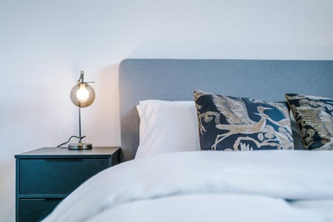 Modern 1BR Apartment in Central Warrington Apartment in Warrington