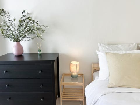 Spacious, Near Beach & Easy Parking - by Solstad Apartment in Kavala