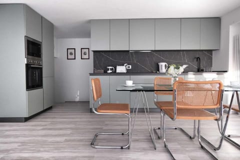 Matthew's House Como Apartment in Como