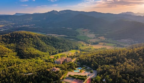 Off site, Bird's eye view
