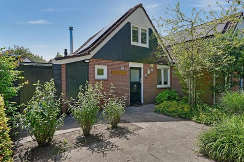 Jonkerstee 218 - Ouddorp House in Ouddorp
