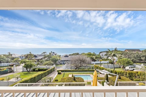Natural landscape, View (from property/room), Balcony/Terrace, Pool view, Sea view, Swimming pool
