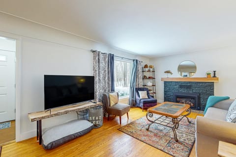 MI Blue Mallard House in Leland