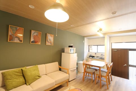 Kitchen or kitchenette, Living room, Dining area