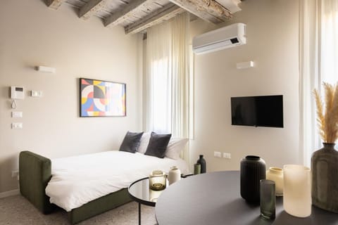 PALAZZO CIVIDALE Central Luxury Apartment A Apartment in Vicenza