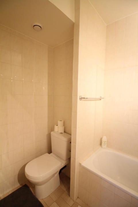 Beautiful and bright apt AvLouise Apartment in Saint-Gilles