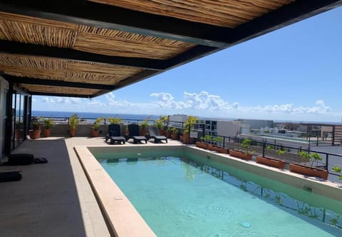 Day, View (from property/room), Pool view, Swimming pool, sunbed
