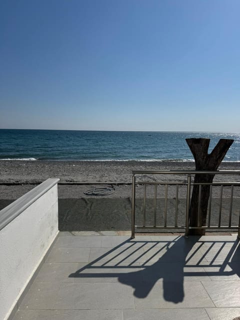 View (from property/room), Balcony/Terrace, Beach, Sea view