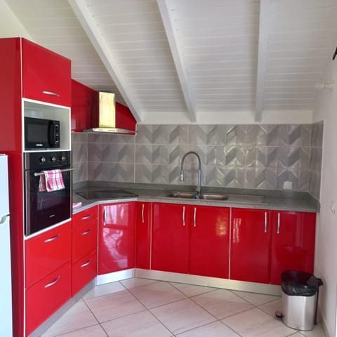 COCO Villa Apartment in Le Gosier