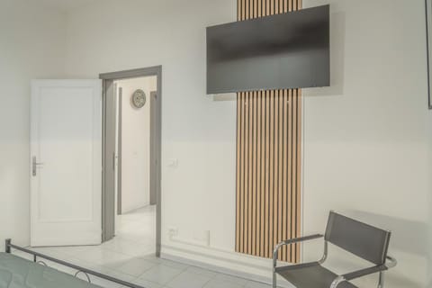 Communal lounge/ TV room, TV and multimedia, Photo of the whole room, Evening entertainment, Bedroom, internet